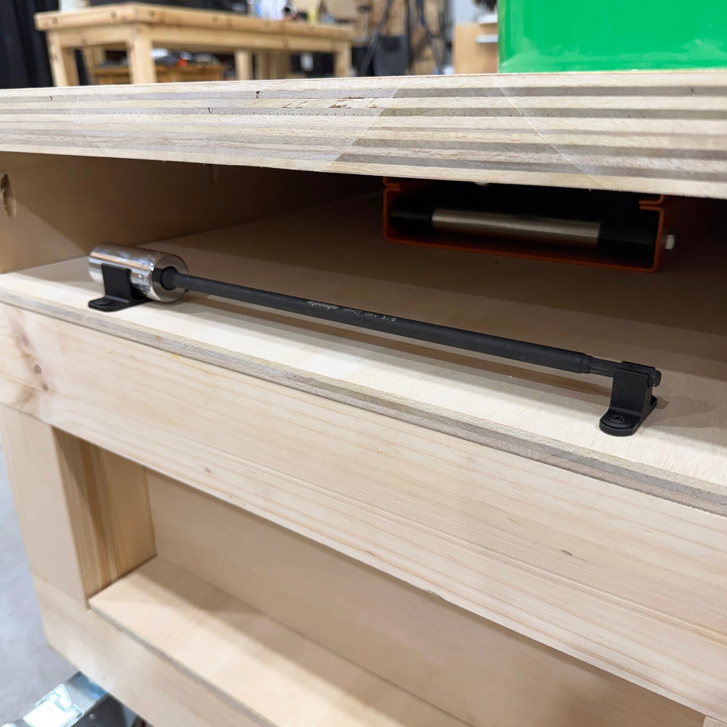 Socket + Extension Mount