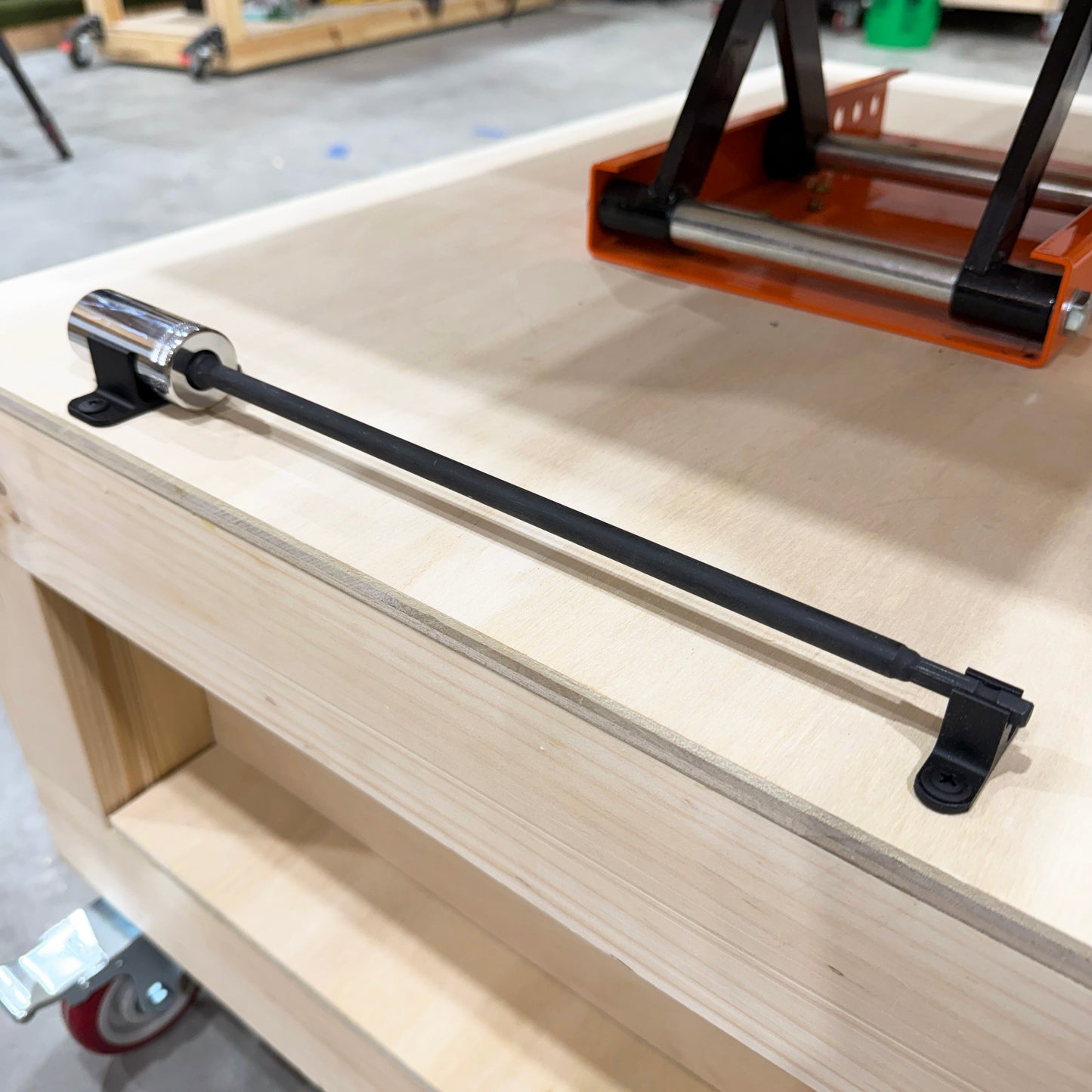 Socket + Extension Mount